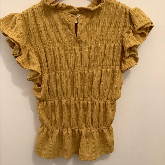 NWT Anthropologie flutter sleeve top❤️❤️❤️❤️ - Picture 6 of 12